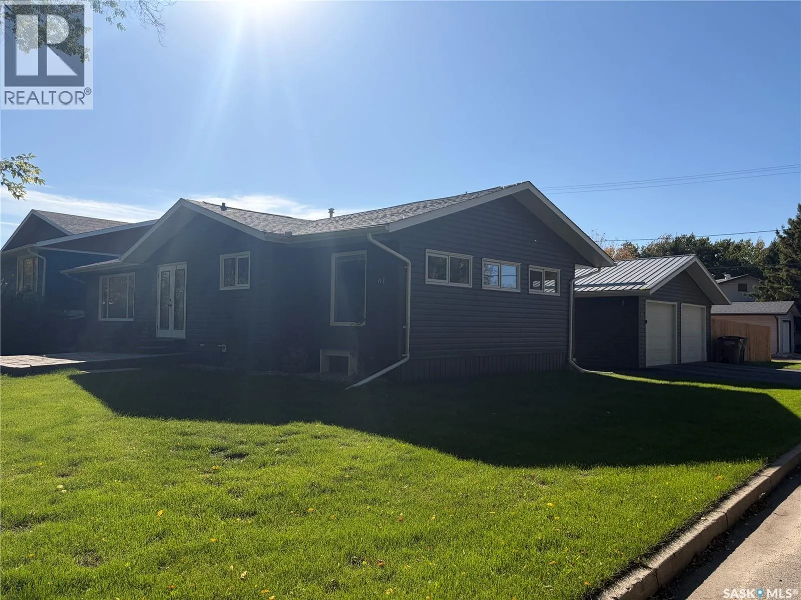 61 2nd STREET SW