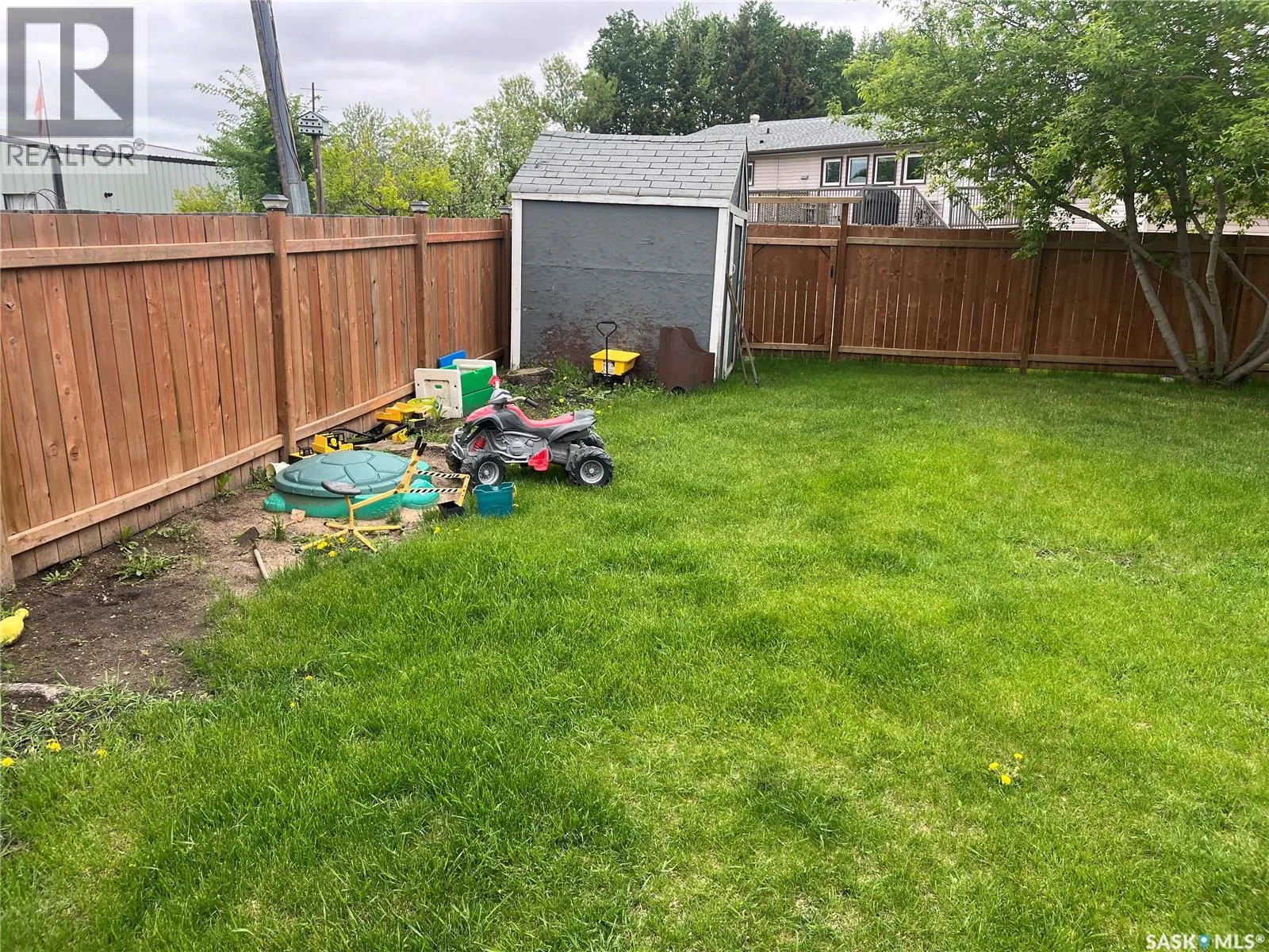 61 2nd STREET SW