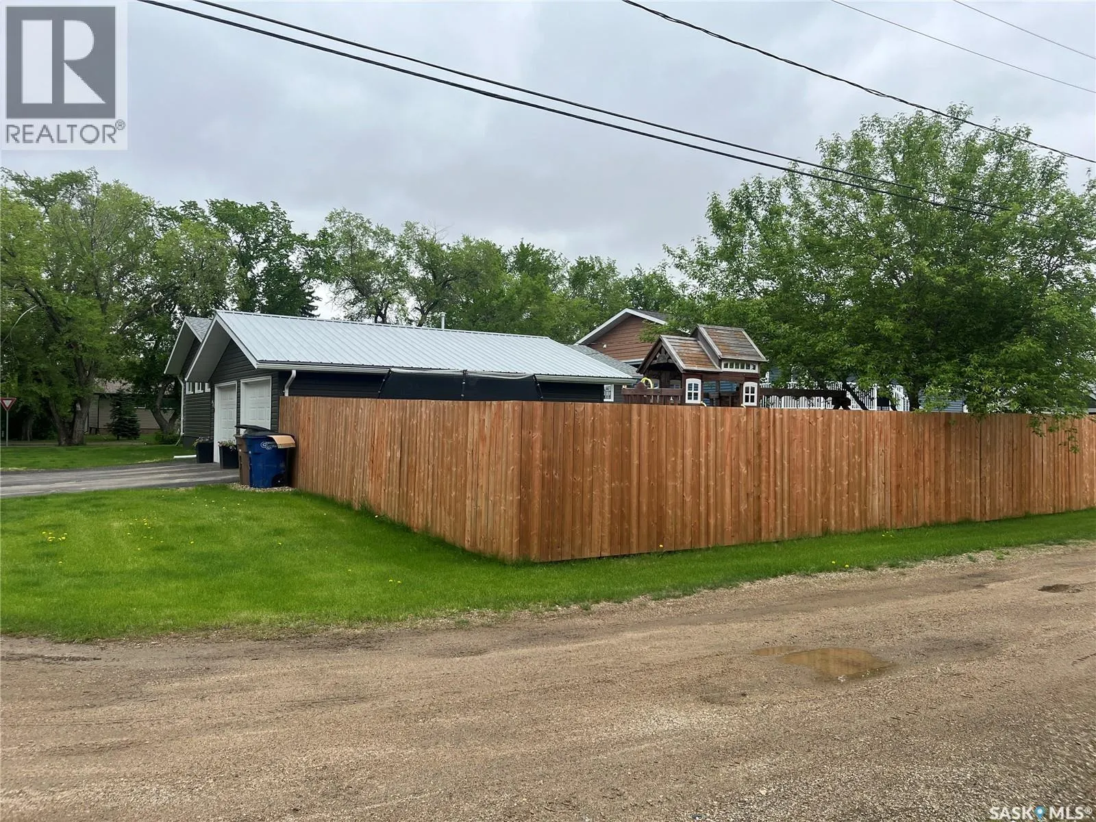 61 2nd STREET SW