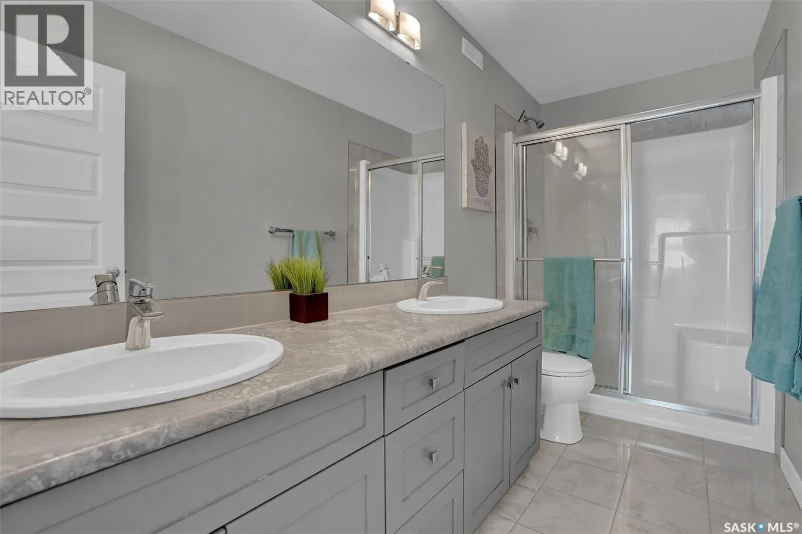 3310 Green Lily ROAD