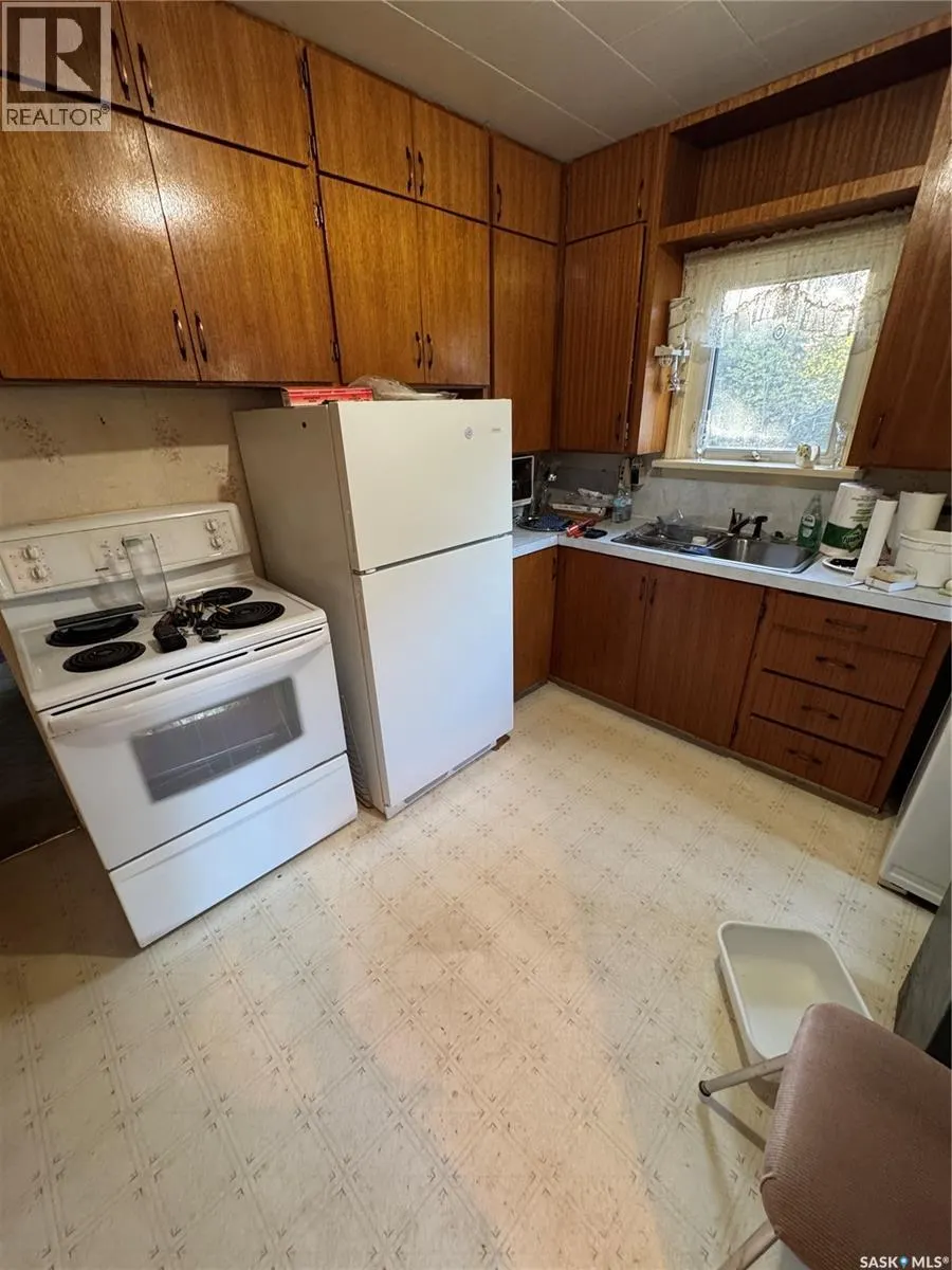 67 3rd STREET E