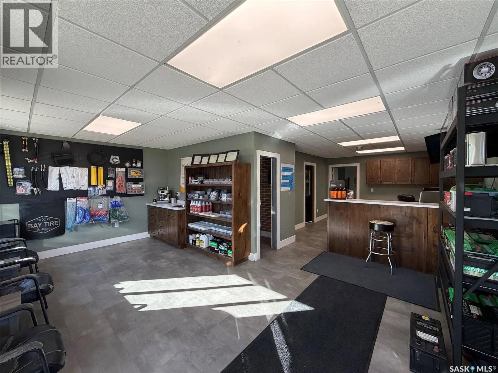 1123 Industrial DRIVE