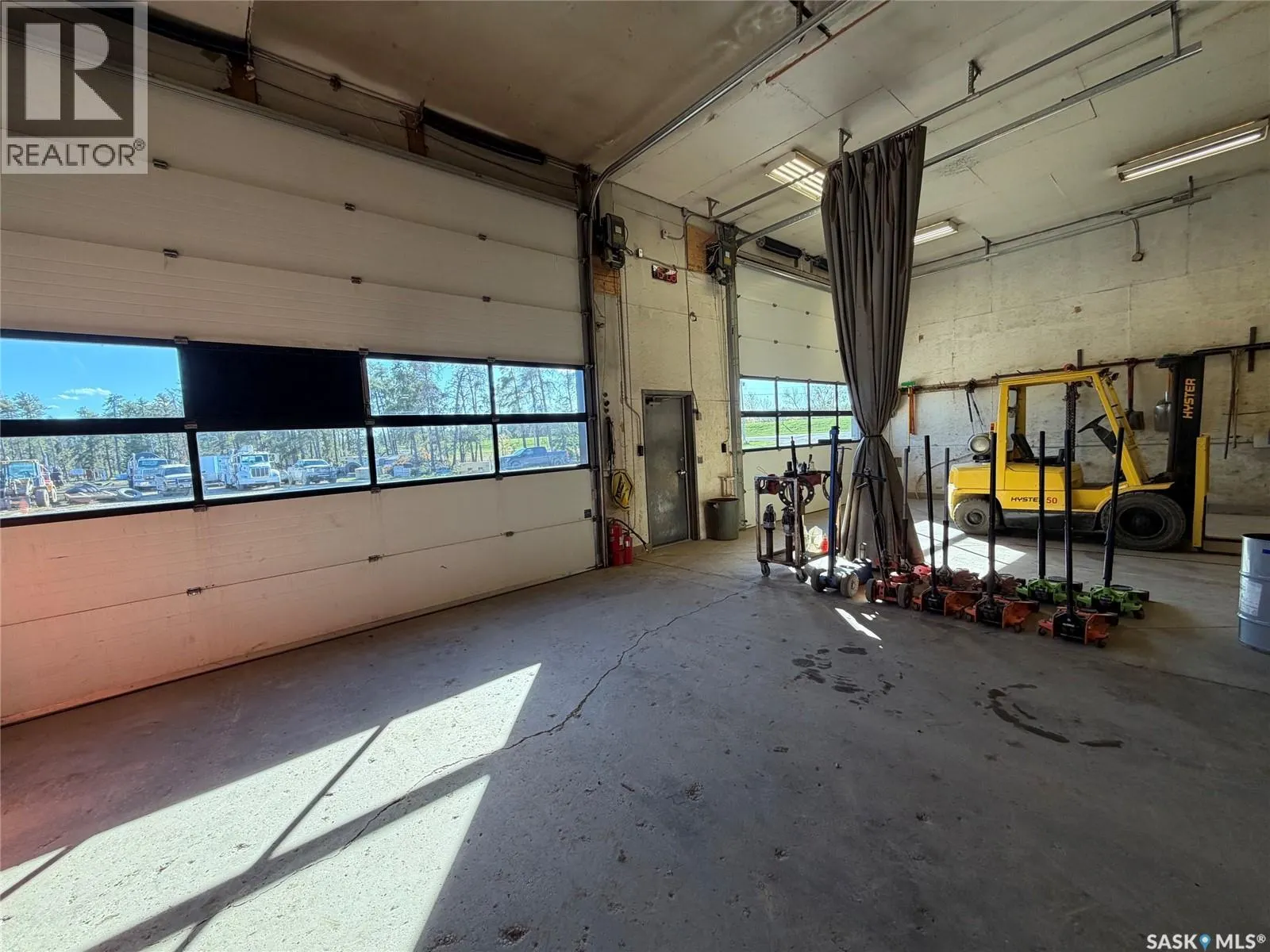 1123 Industrial DRIVE