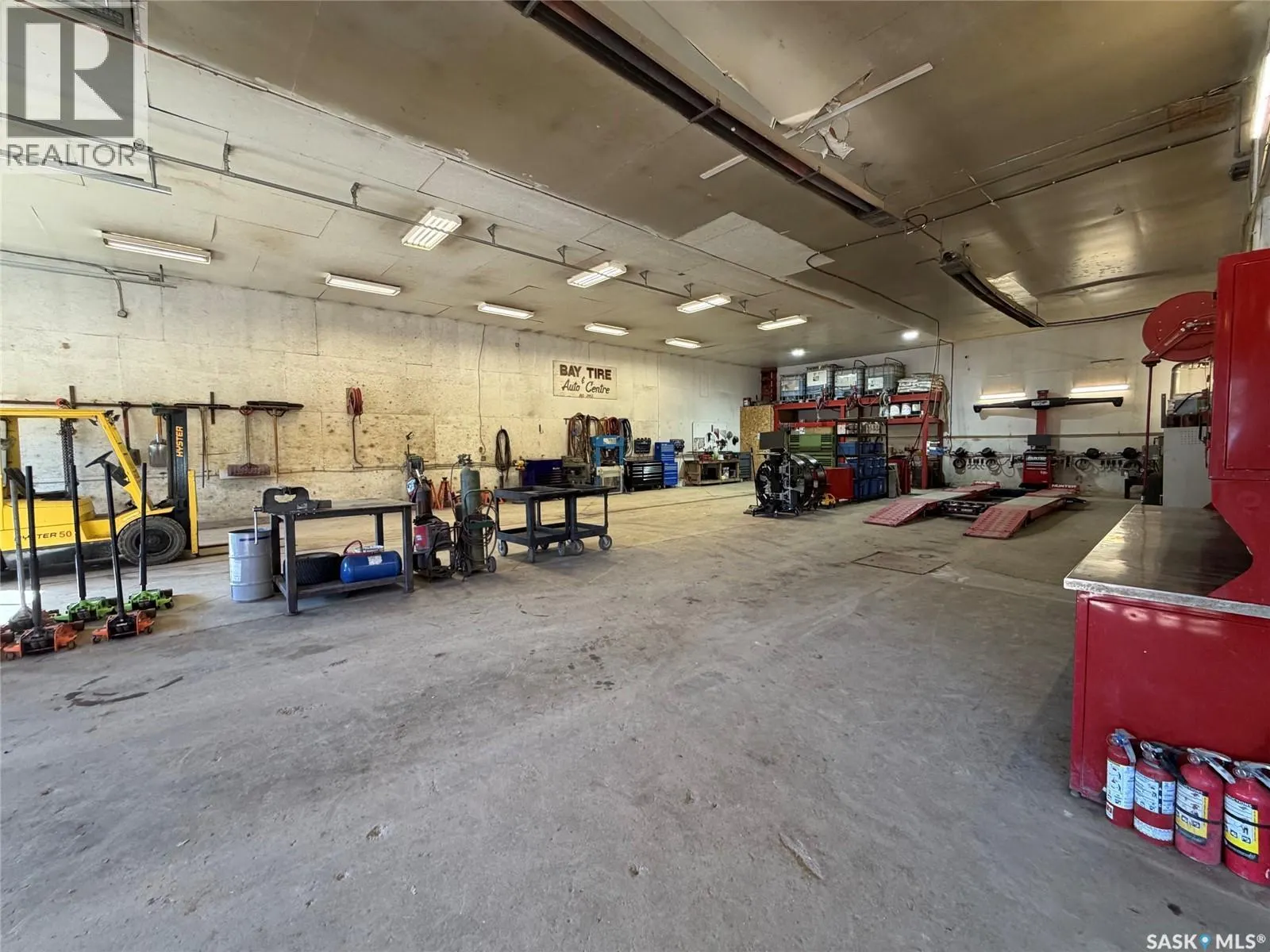 1123 Industrial DRIVE