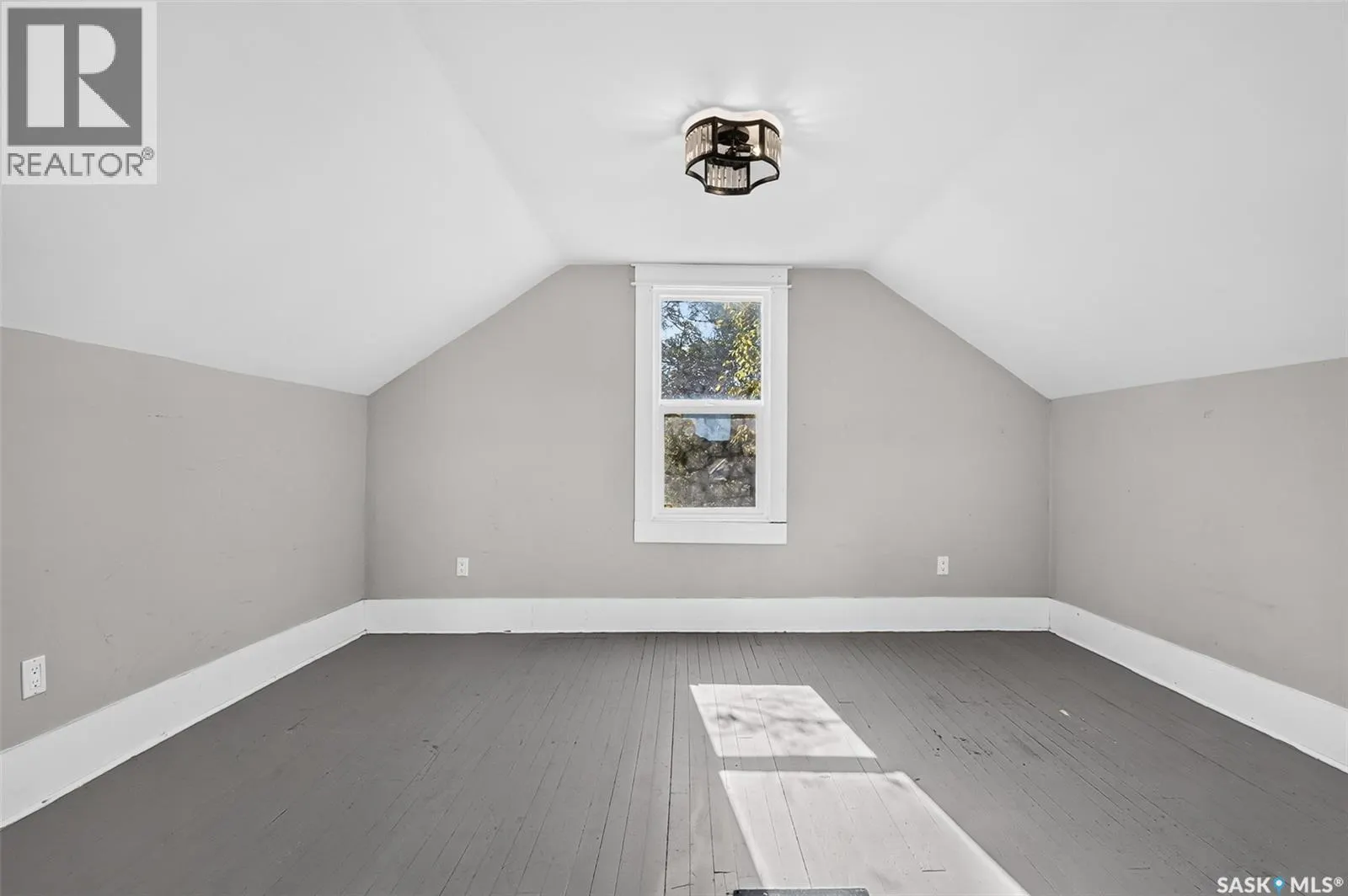 310 Coteau STREET W