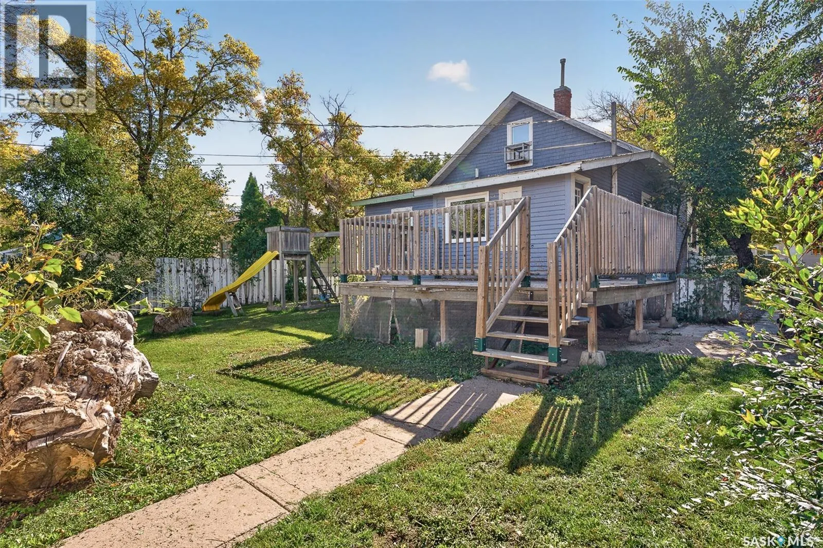 310 Coteau STREET W