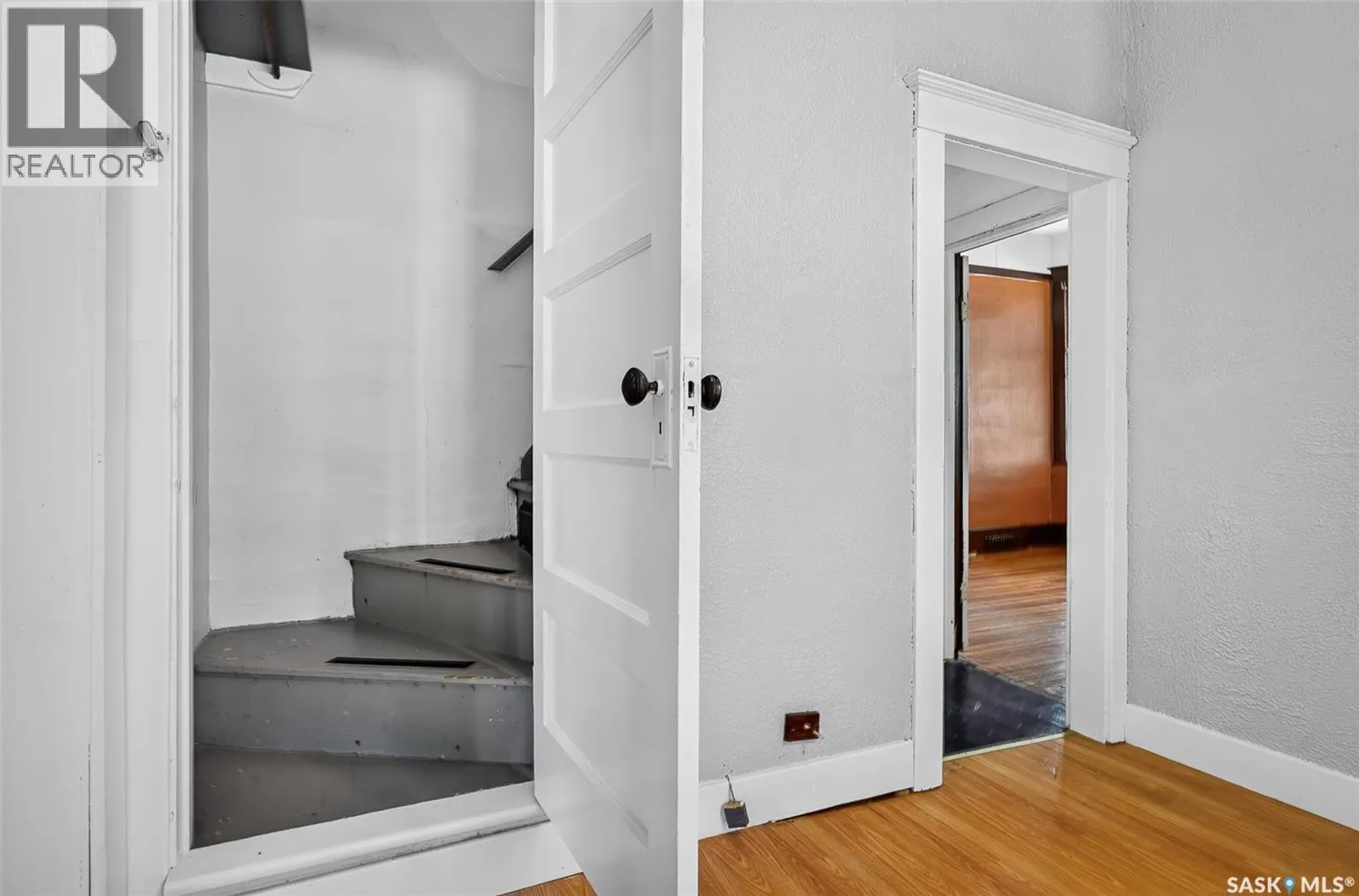 310 Coteau STREET W