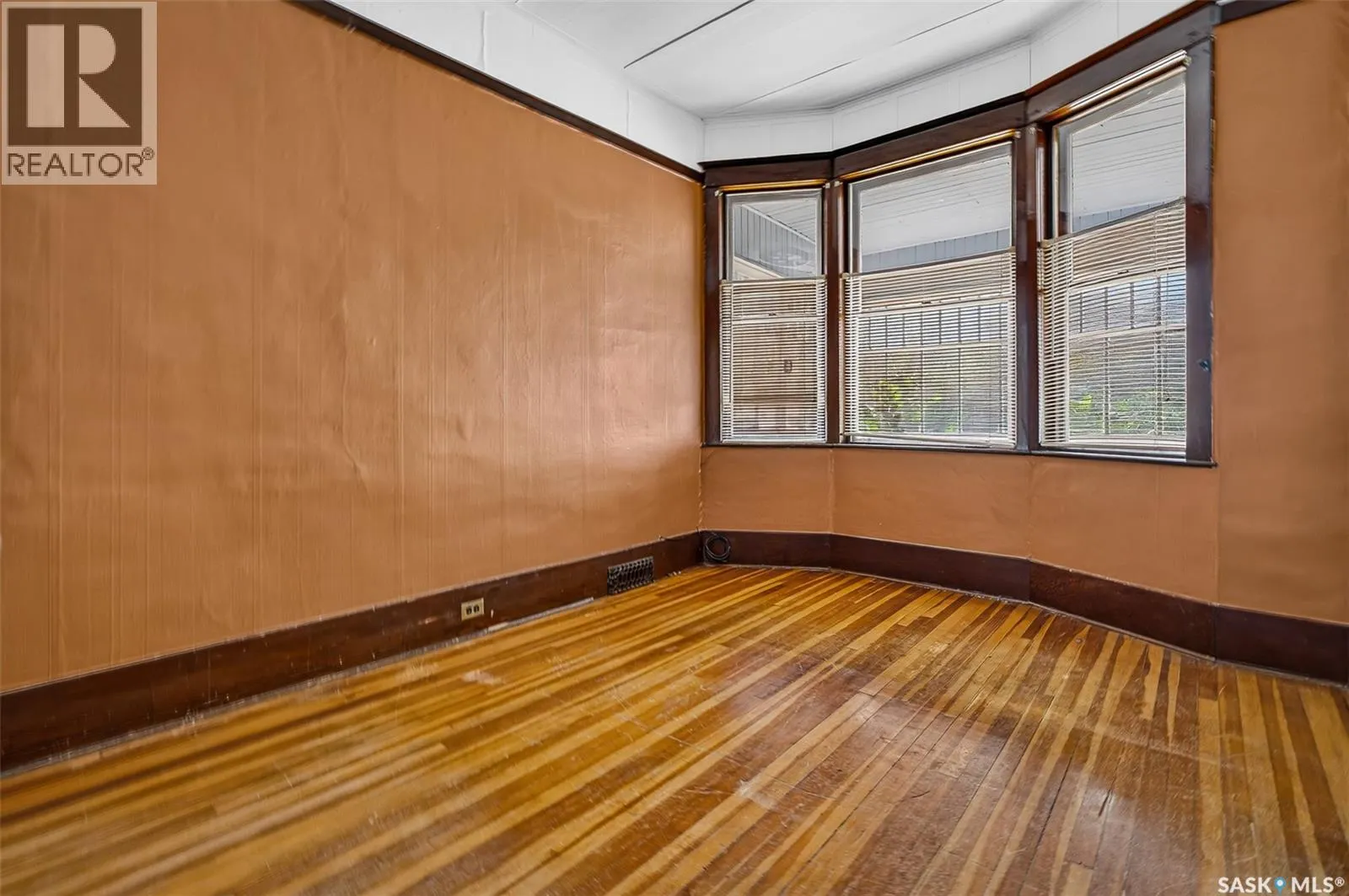 310 Coteau STREET W