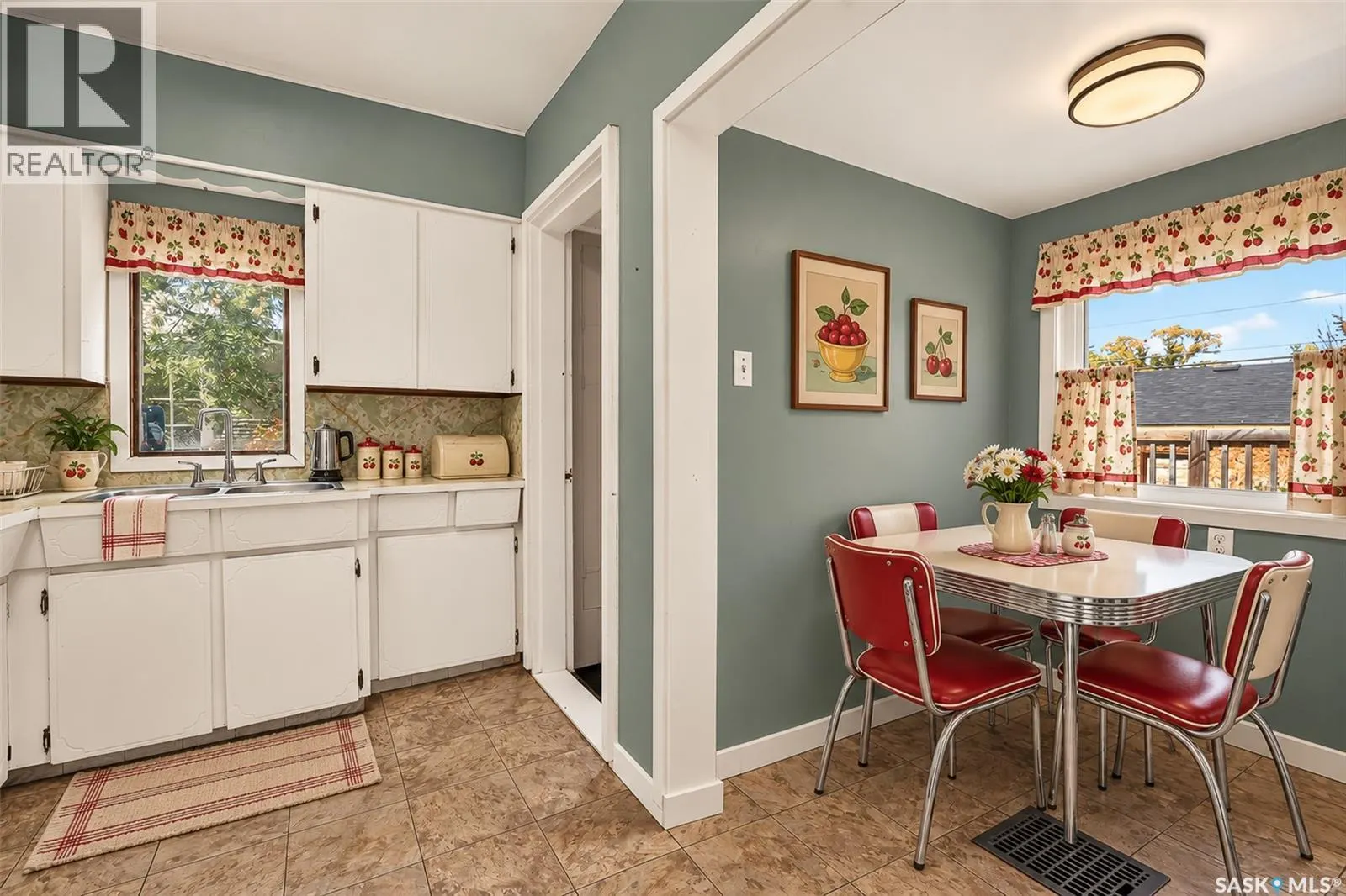310 Coteau STREET W