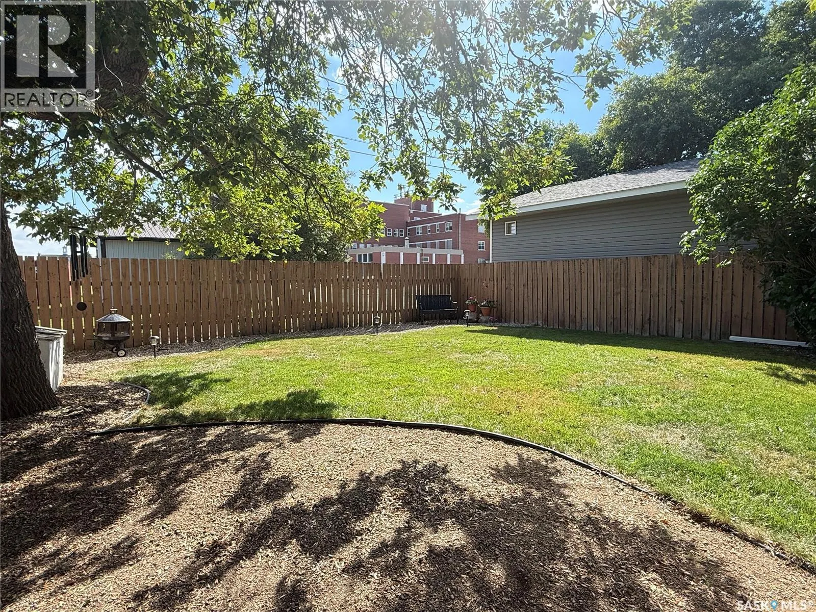 212 Ash DRIVE