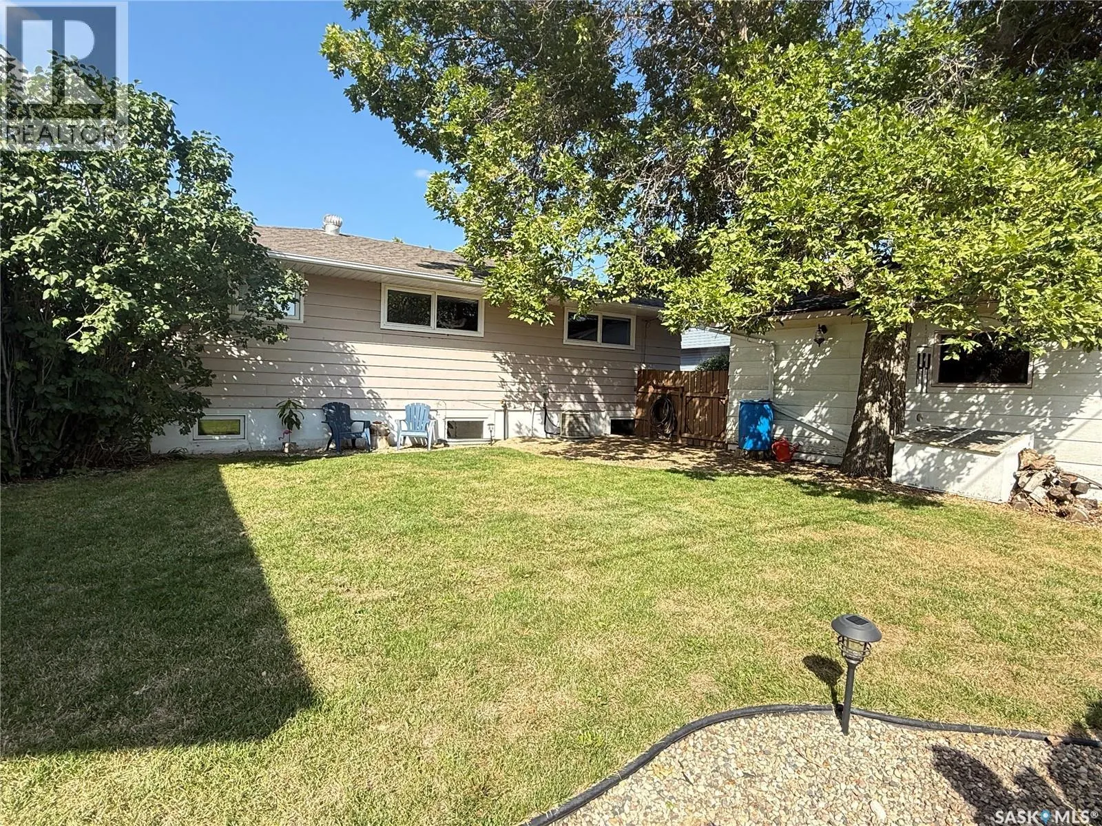 212 Ash DRIVE