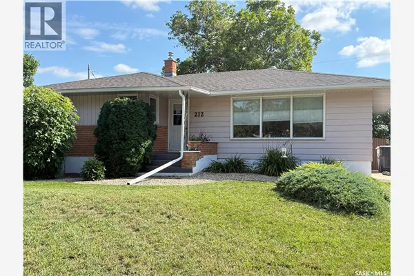 212 Ash DRIVE