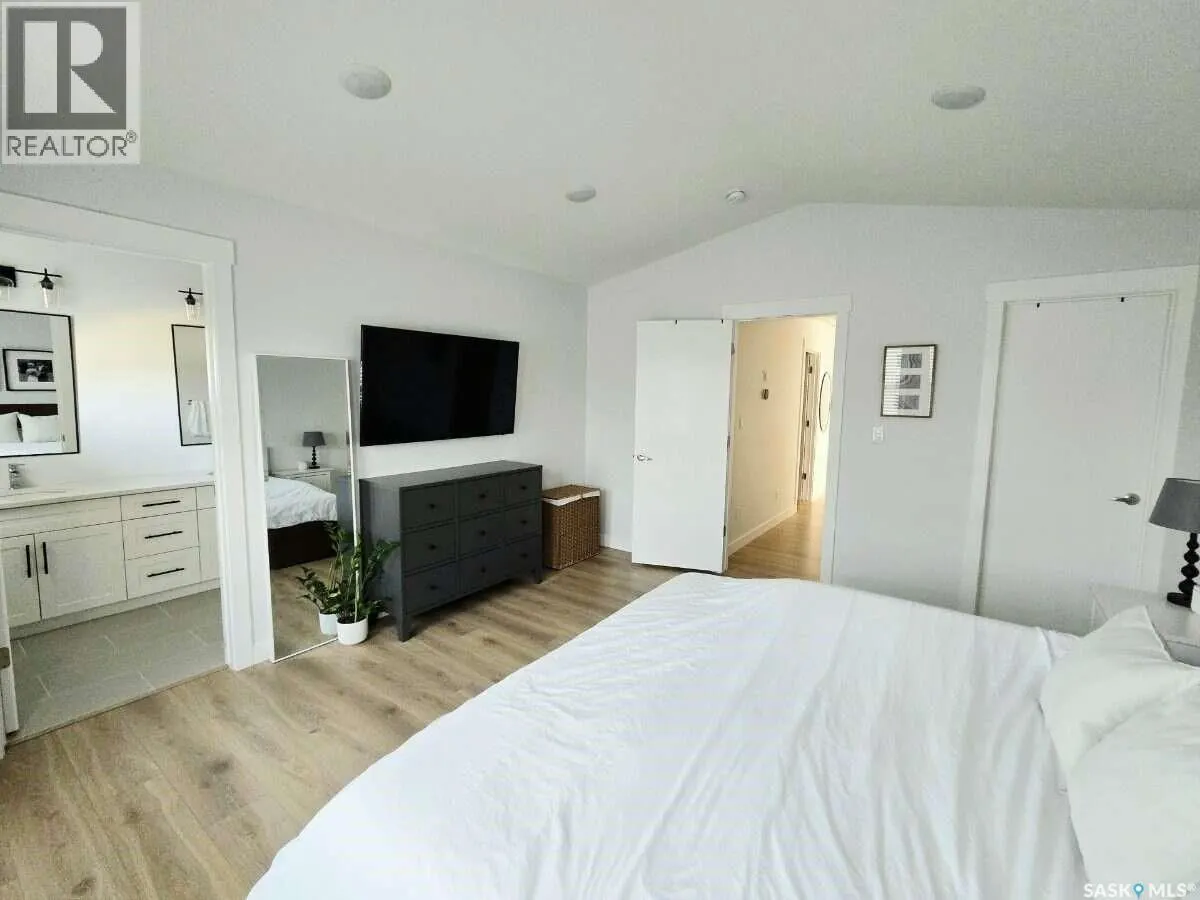 5432 Boyer BAY