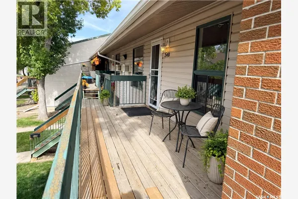 54B Nollet AVENUE