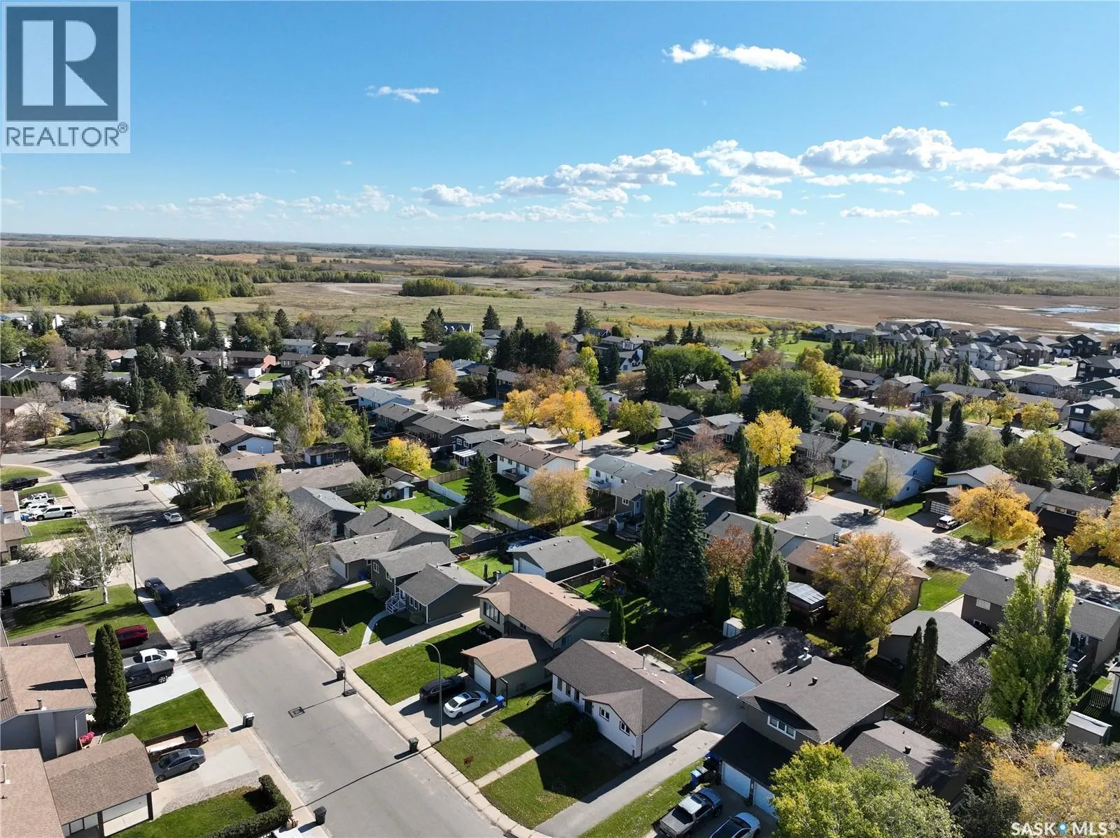 3205 Bliss CRESCENT