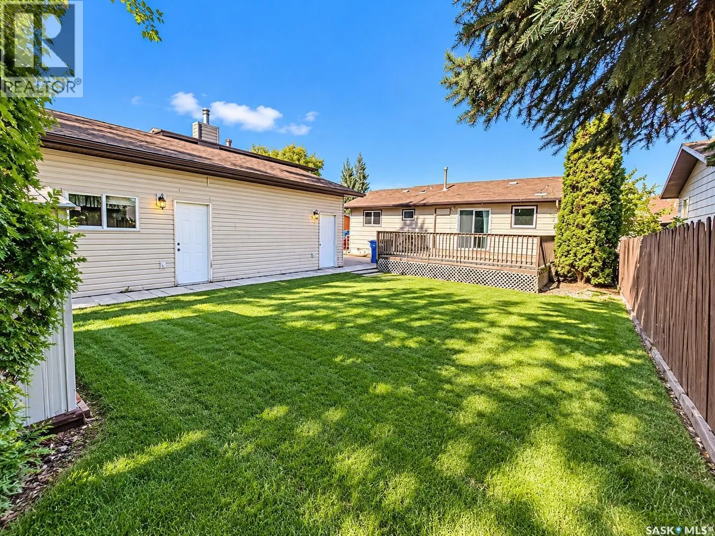 3205 Bliss CRESCENT