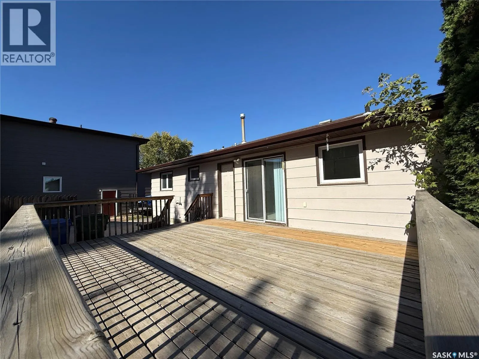 3205 Bliss CRESCENT