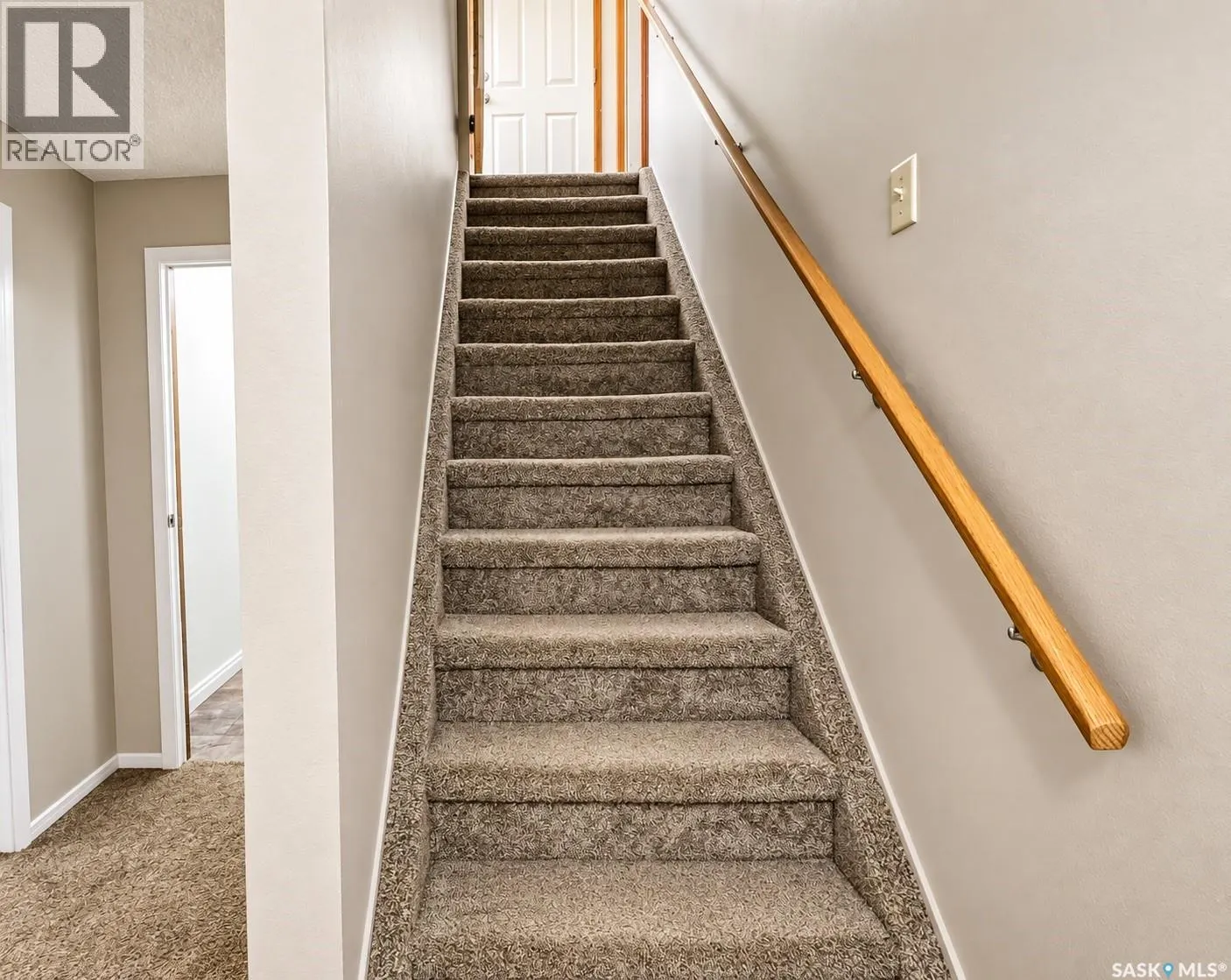 3205 Bliss CRESCENT