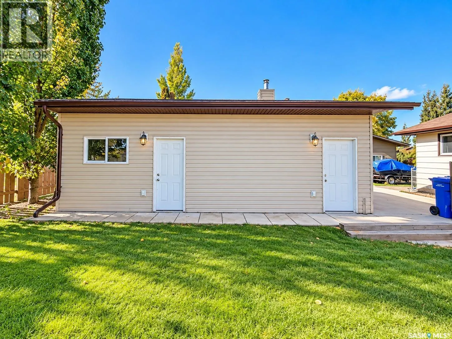 3205 Bliss CRESCENT