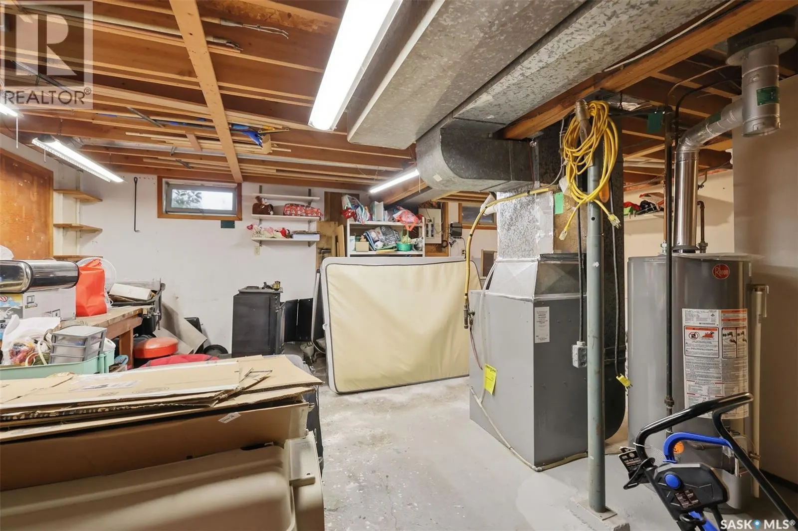 254 McMaster CRESCENT