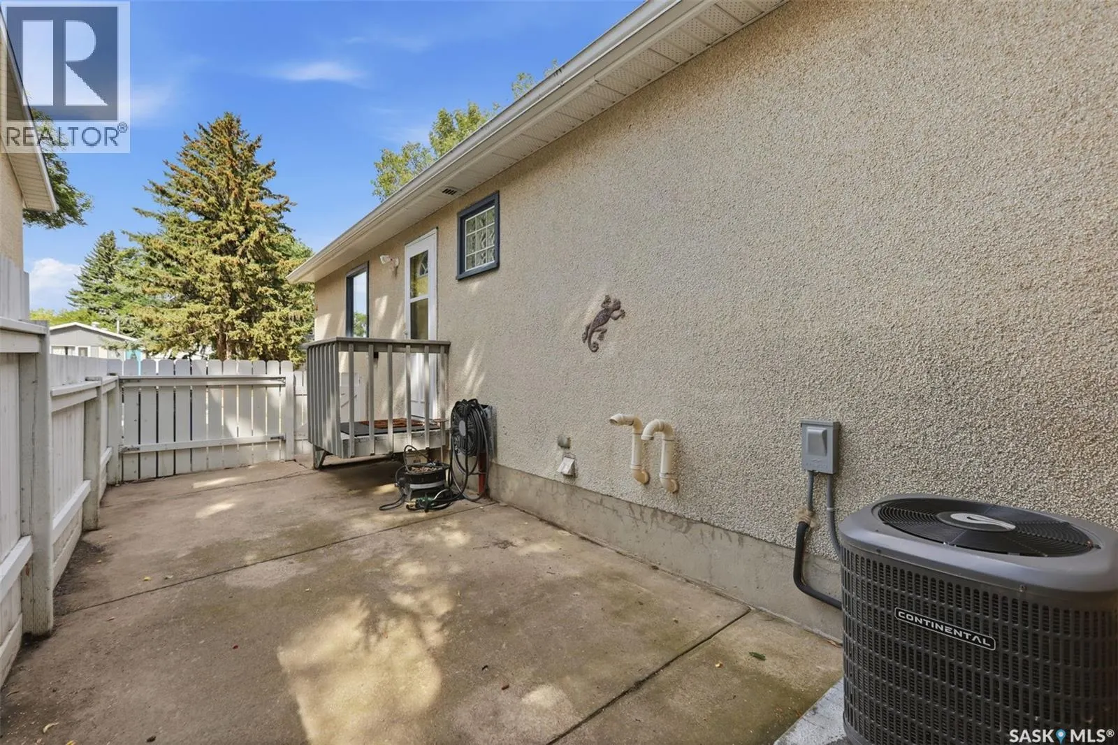254 McMaster CRESCENT