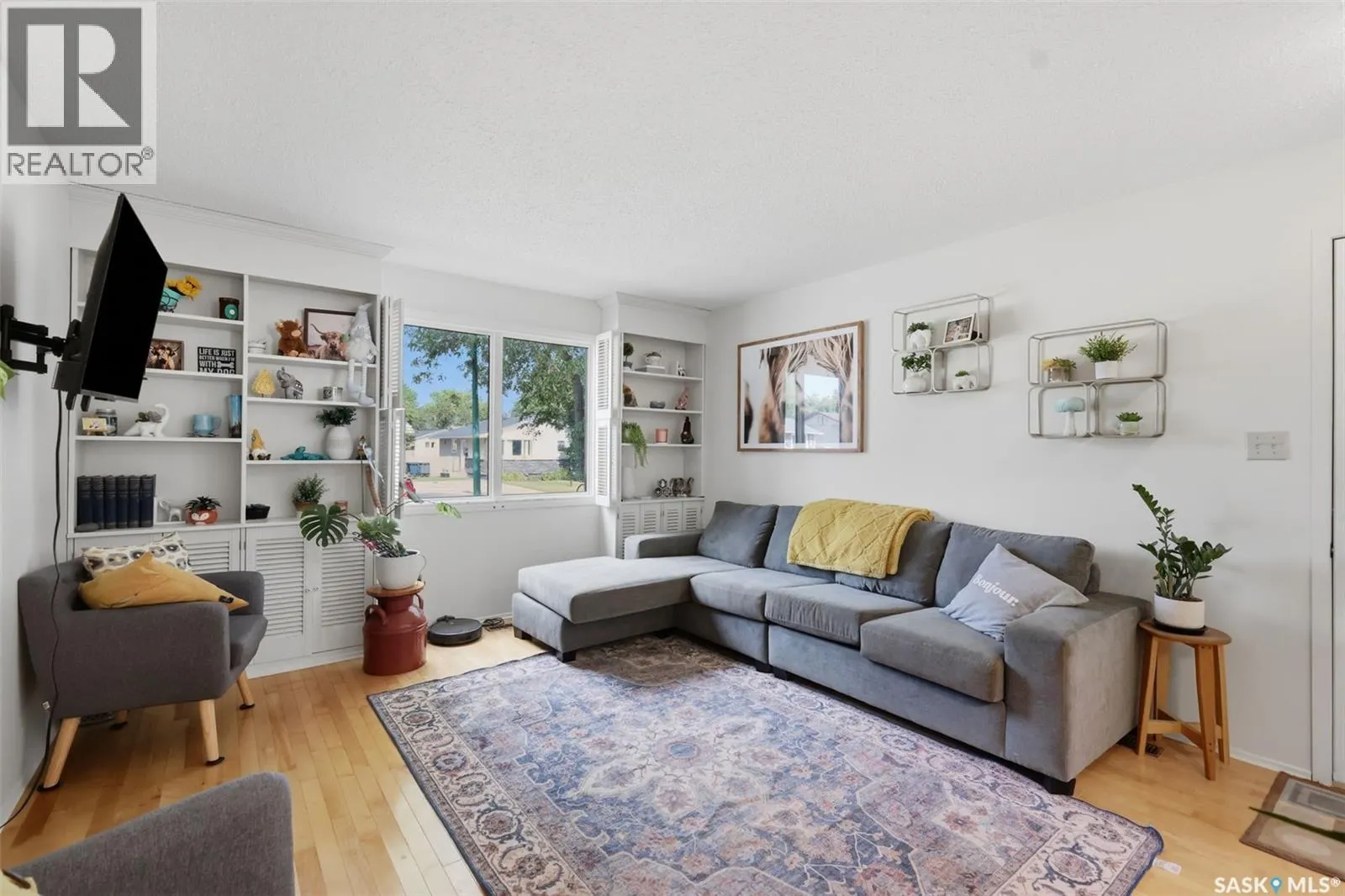 254 McMaster CRESCENT