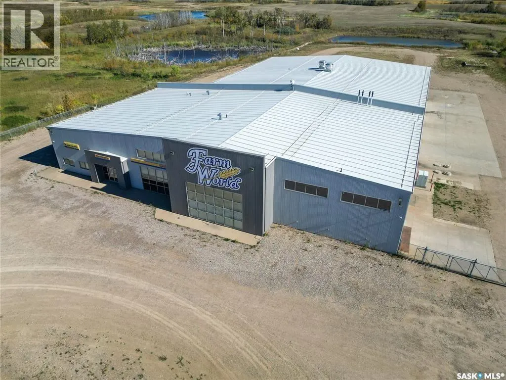 Farm World Prince Albert