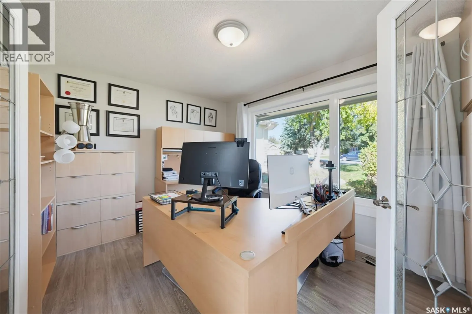 25 CAPILANO DRIVE