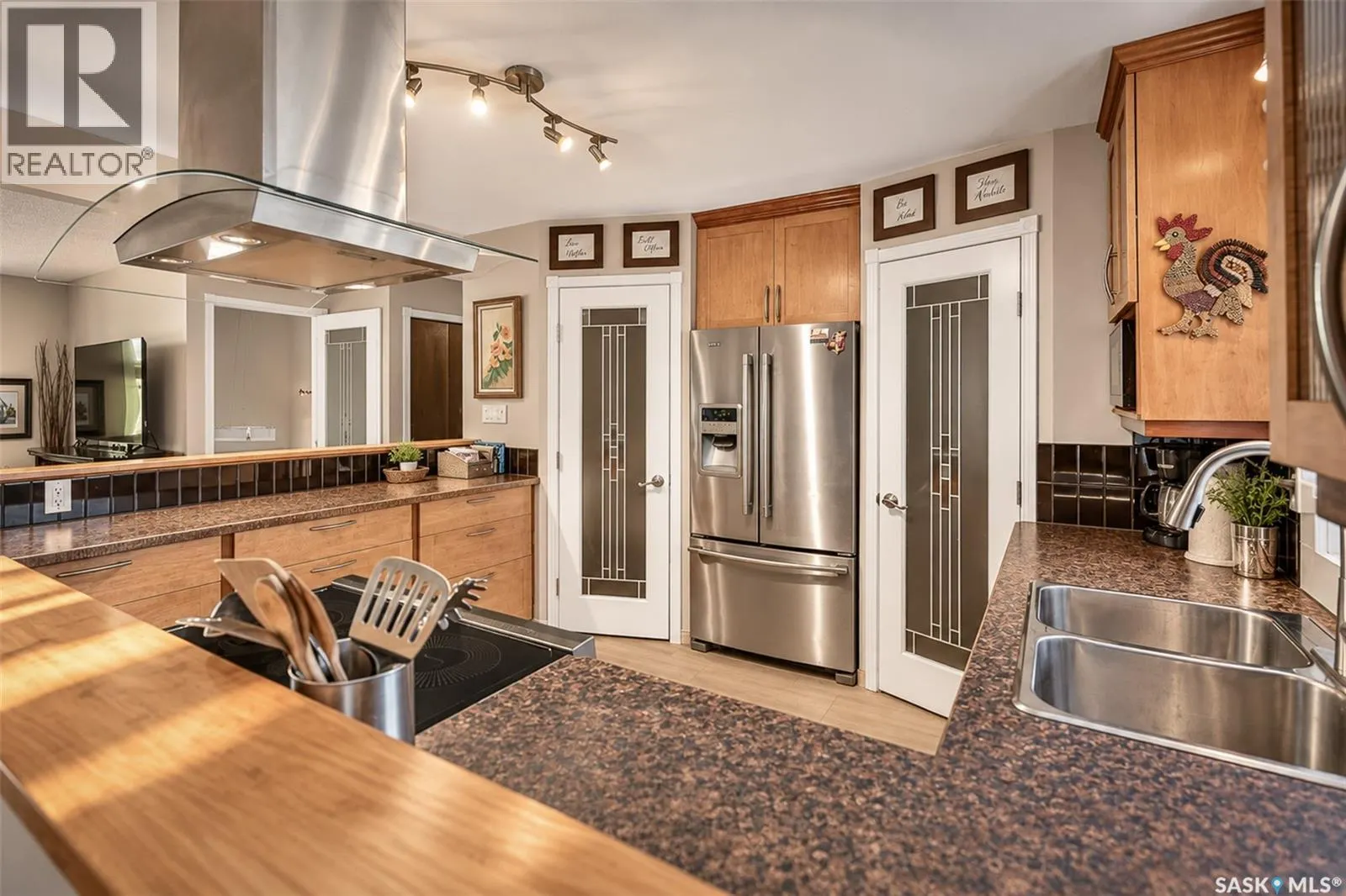 66 Edelweiss CRESCENT