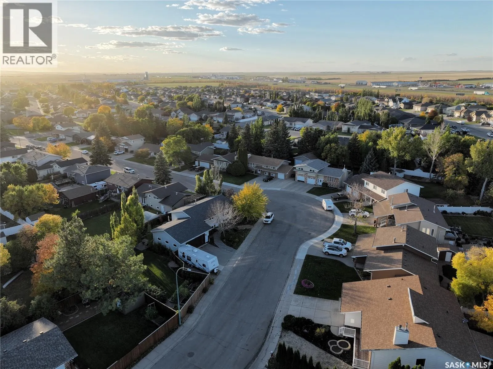 66 Edelweiss CRESCENT