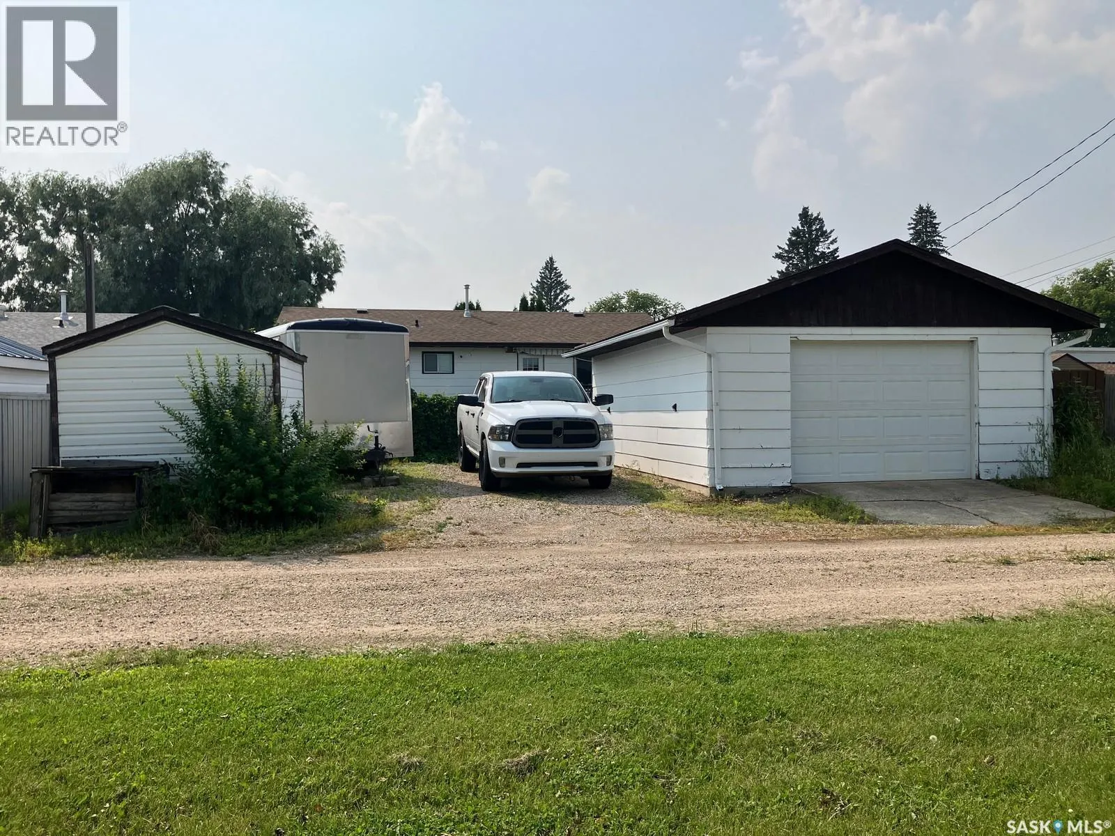 1103 3rd STREET W
