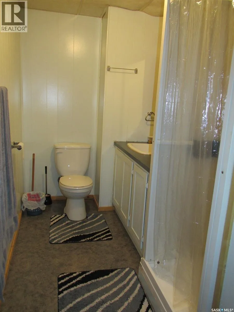 1103 3rd STREET W