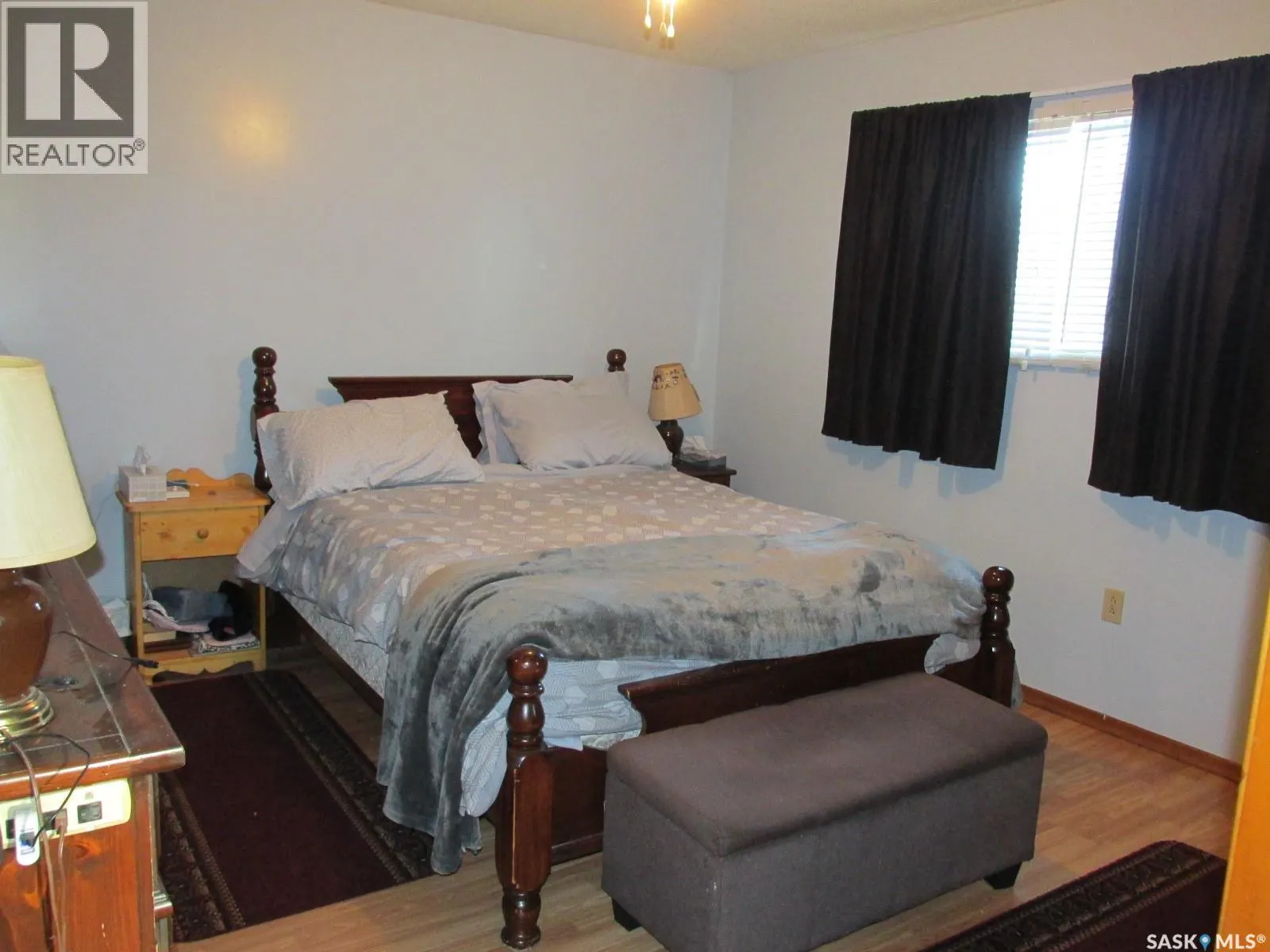 1103 3rd STREET W