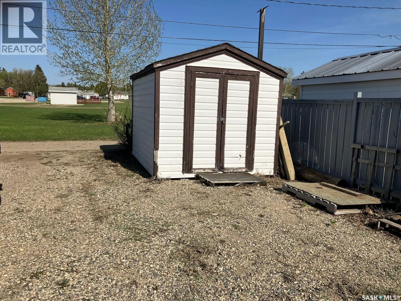1103 3rd STREET W