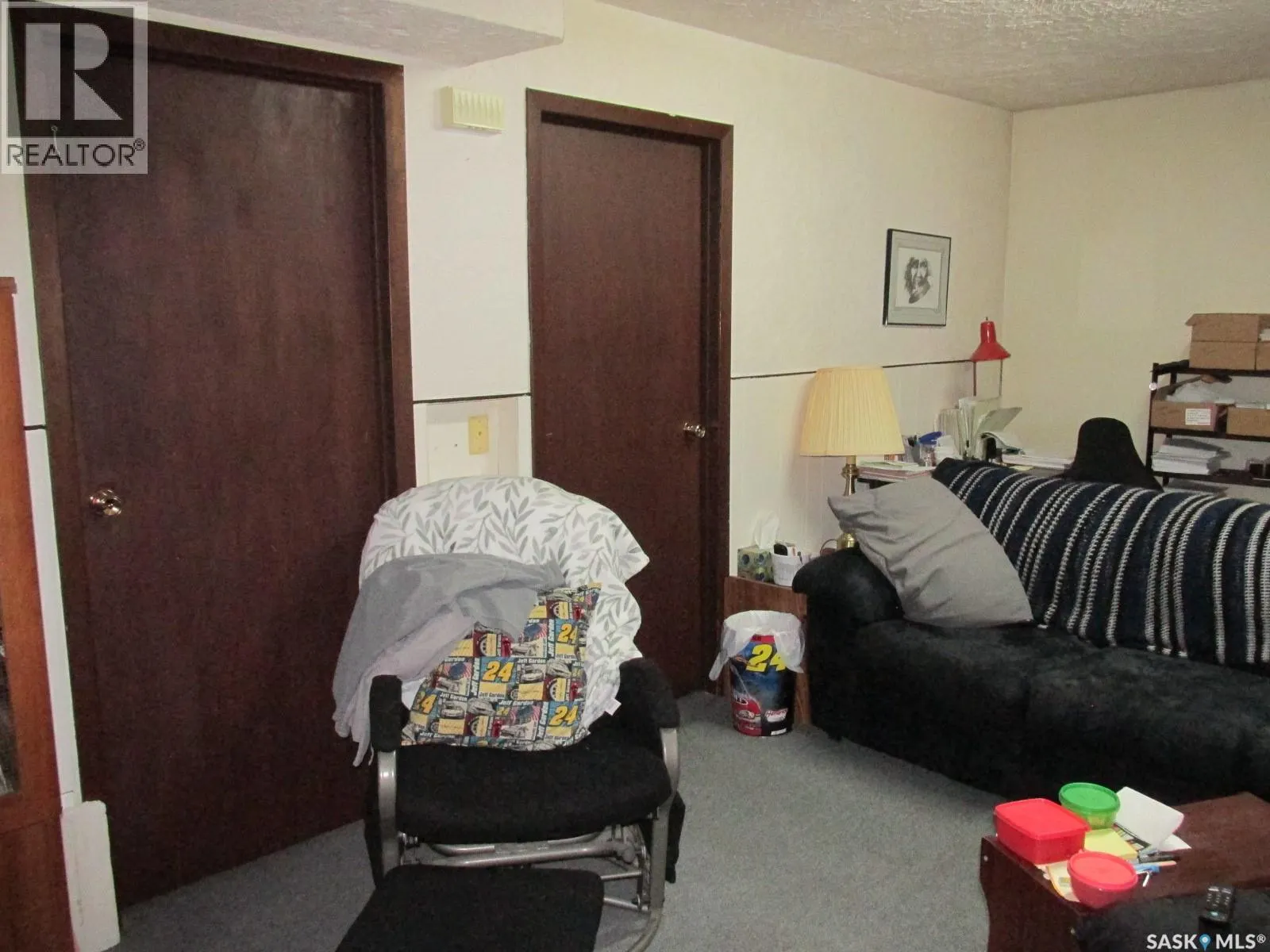 1103 3rd STREET W