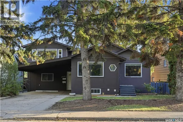 1004 6th STREET E