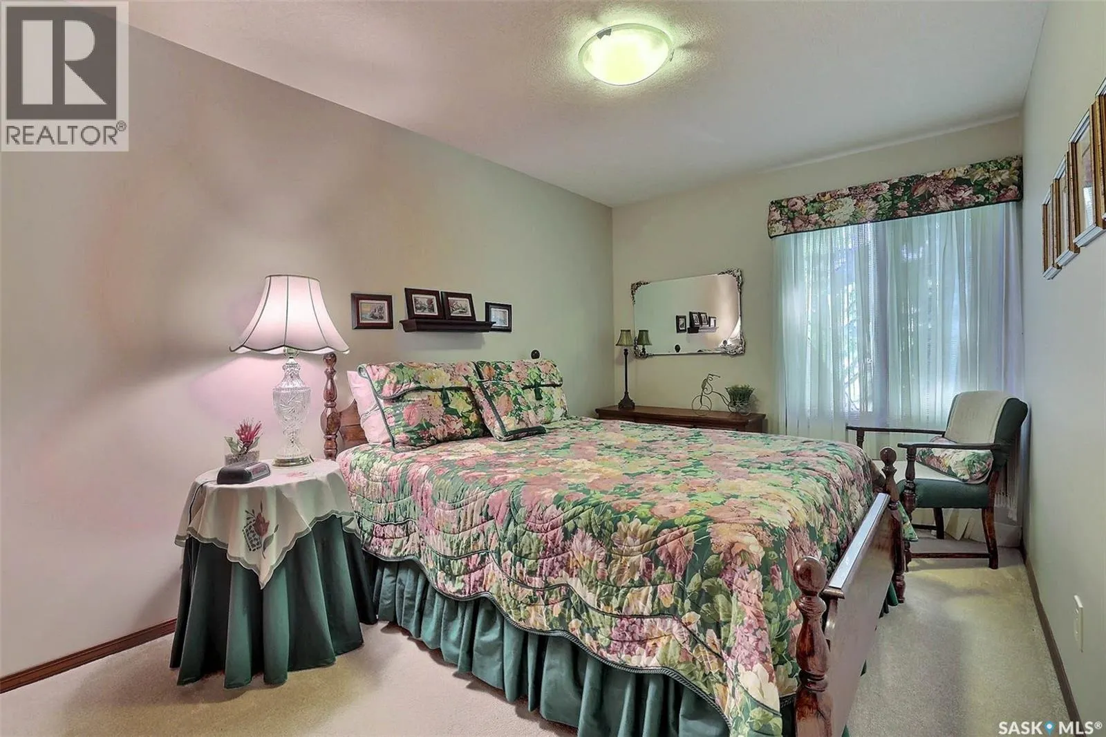 338 Avon DRIVE