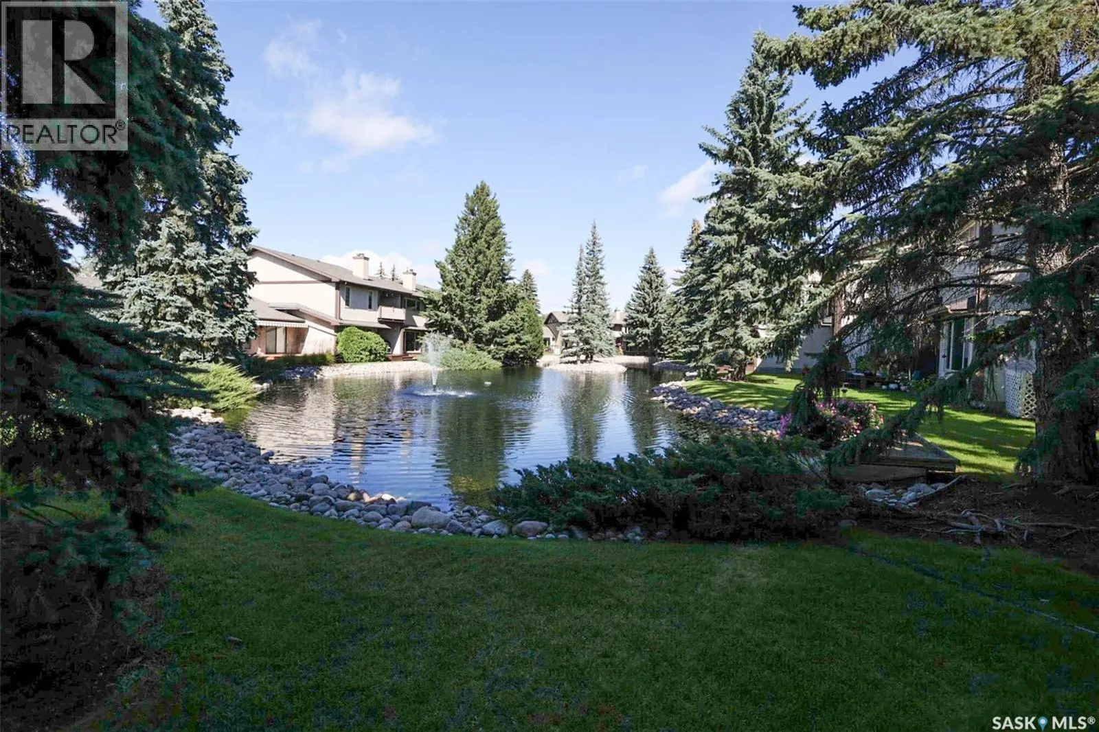 338 Avon DRIVE