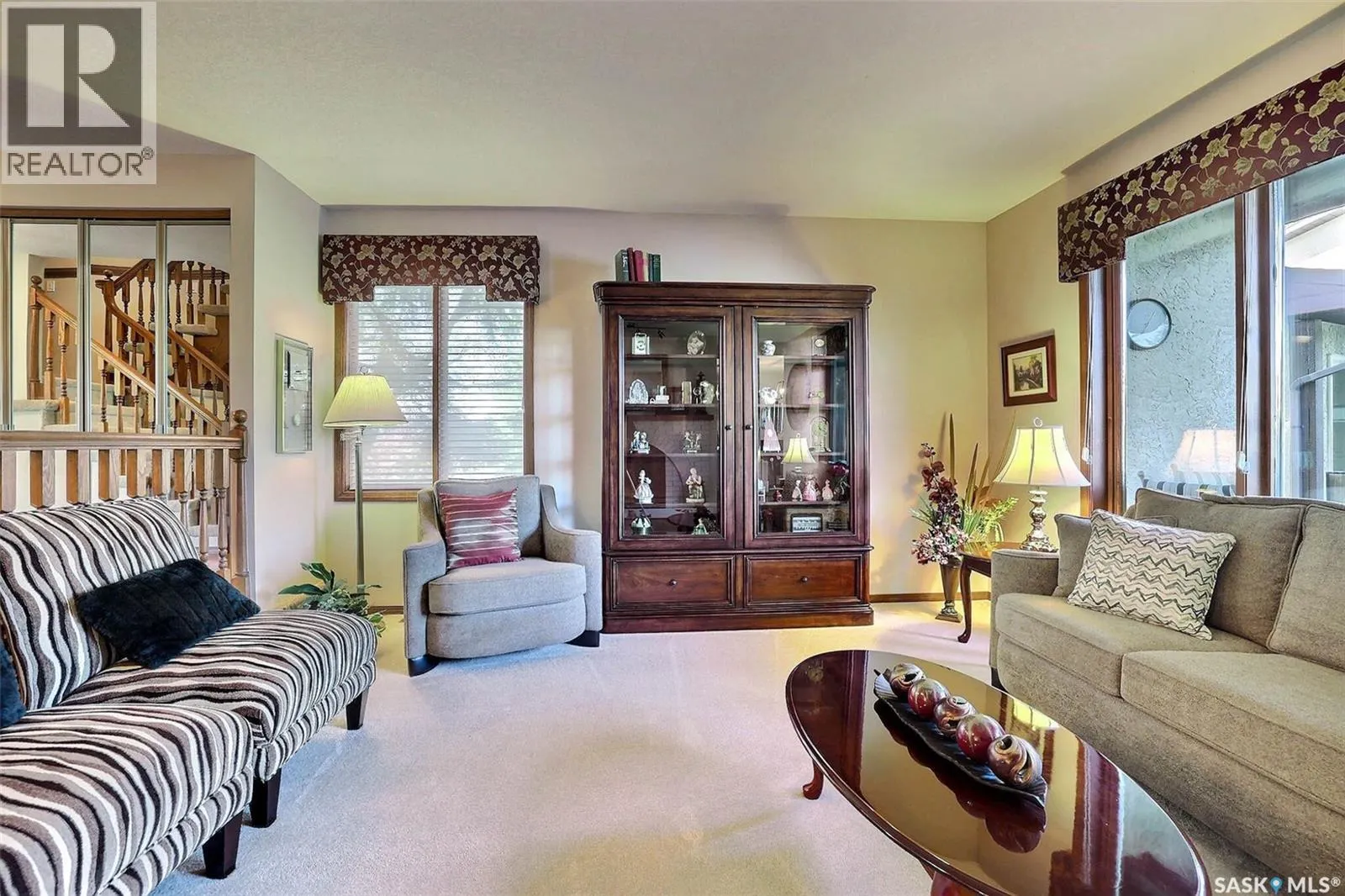 338 Avon DRIVE