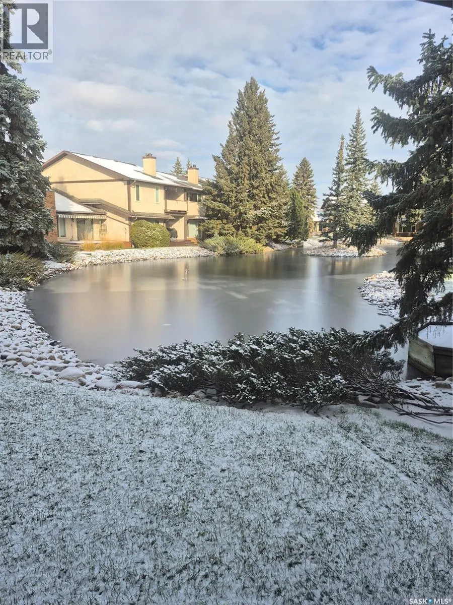 338 Avon DRIVE