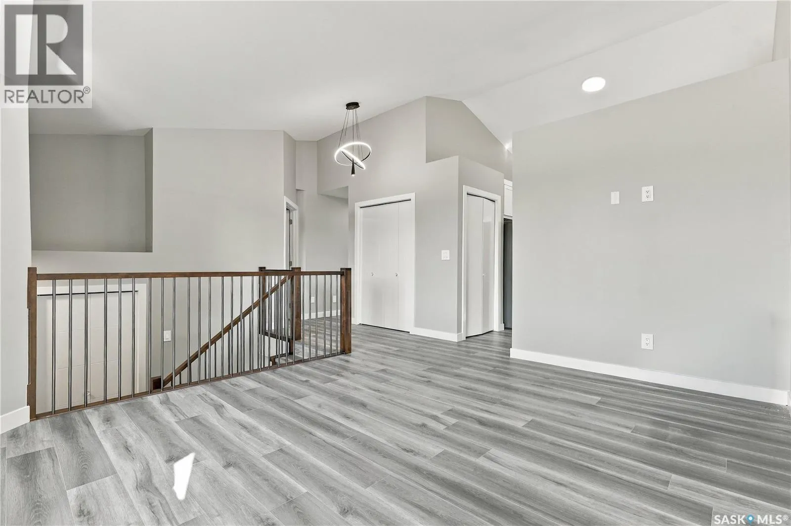 246 Sutter PLACE