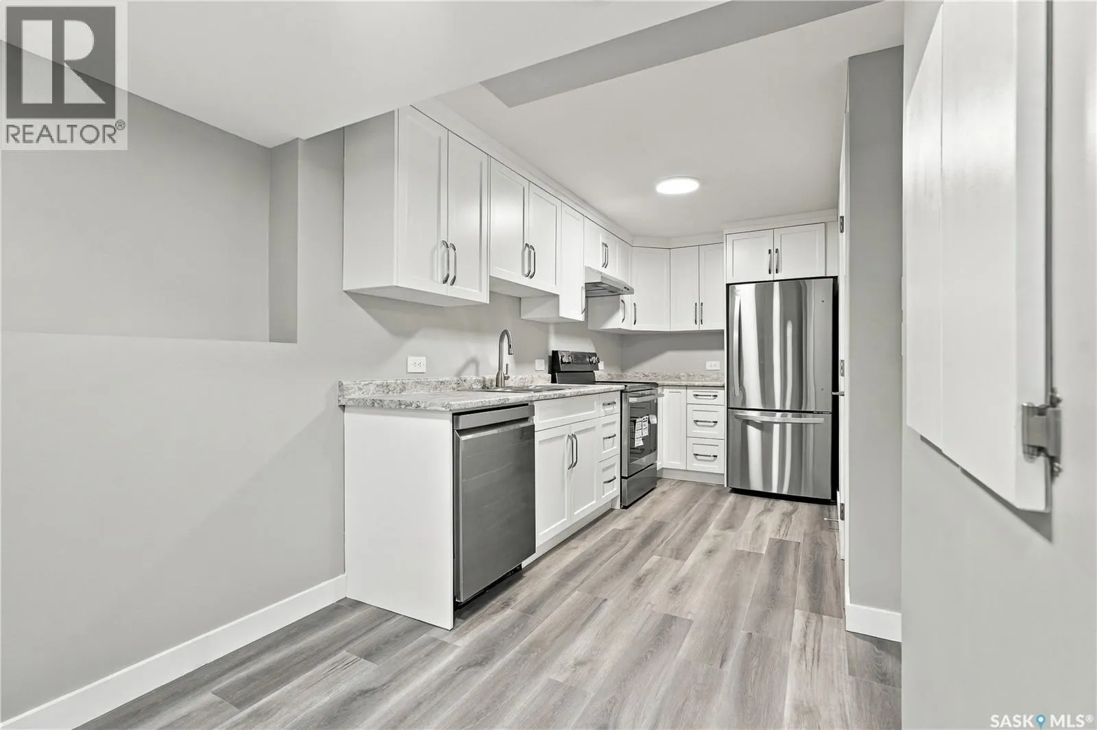 246 Sutter PLACE