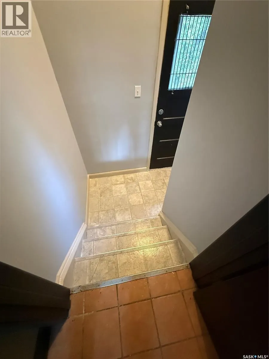 830 20th STREET W