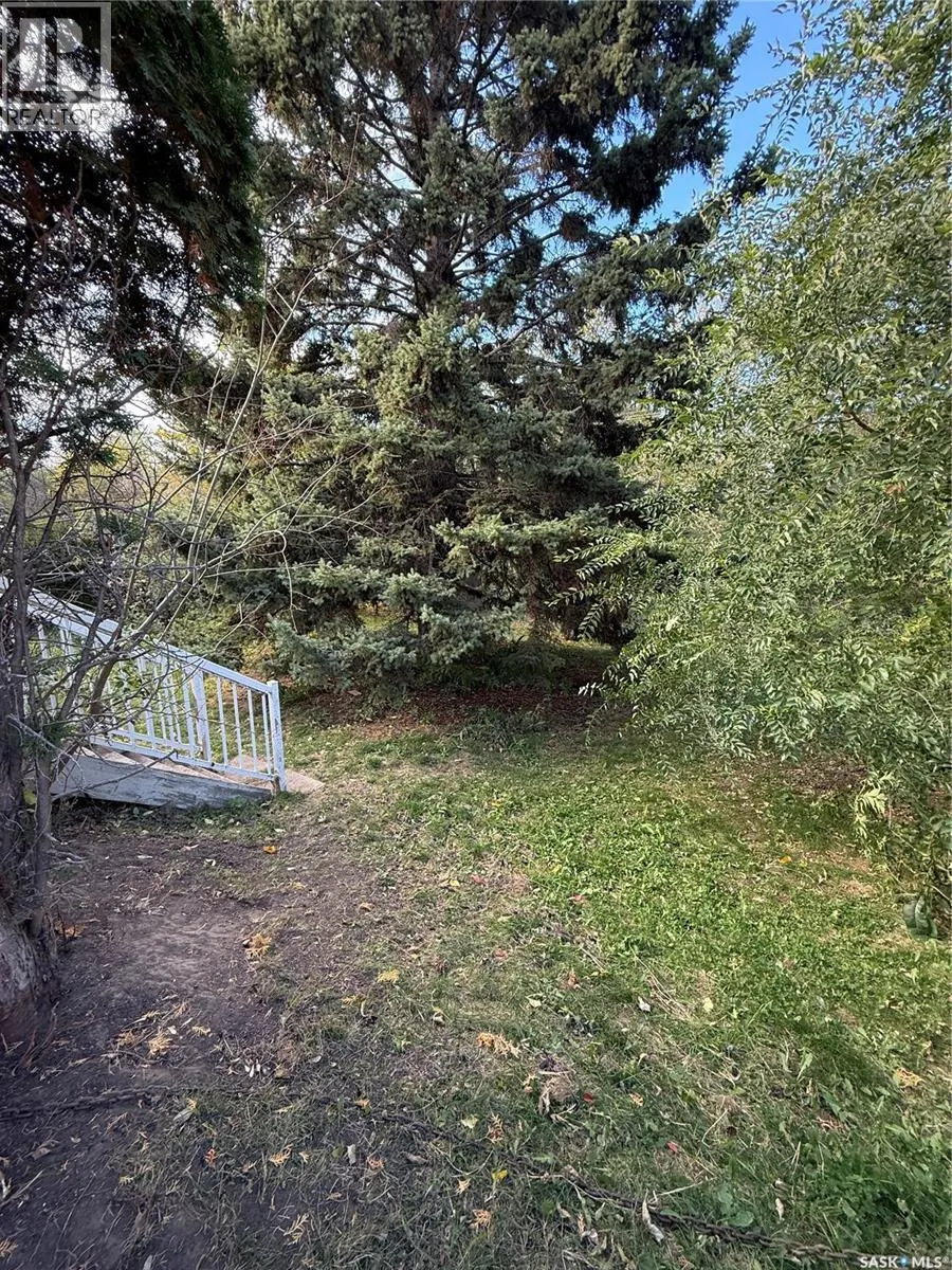 830 20th STREET W
