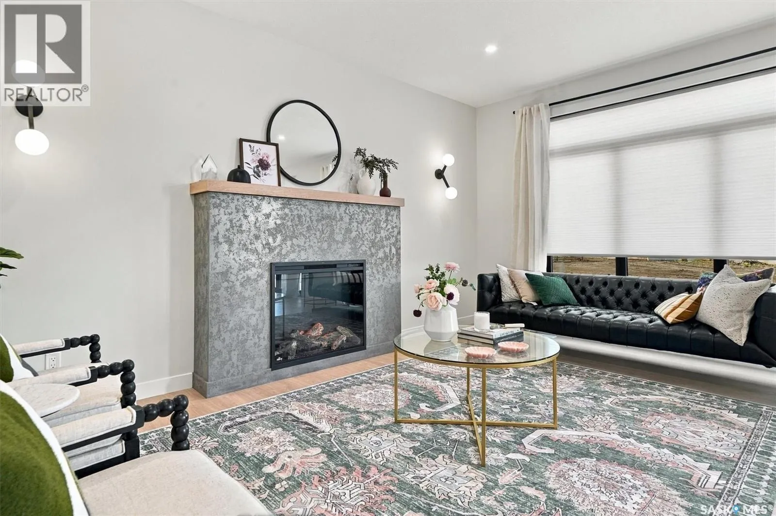 310 Traeger MANOR