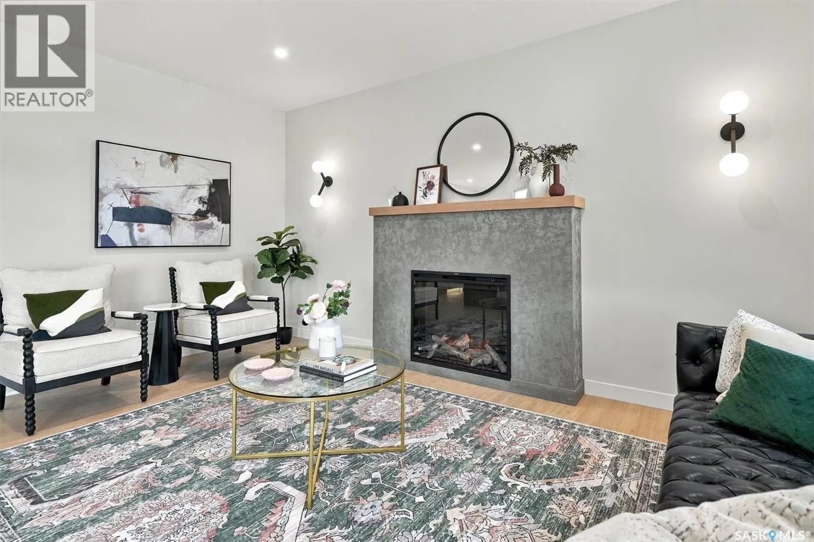 310 Traeger MANOR
