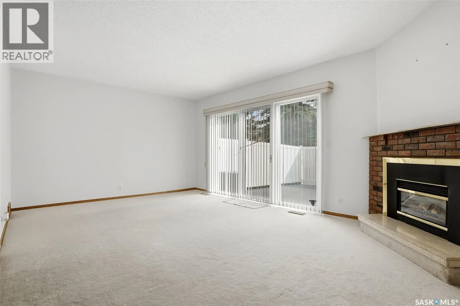246 Plainsview DRIVE