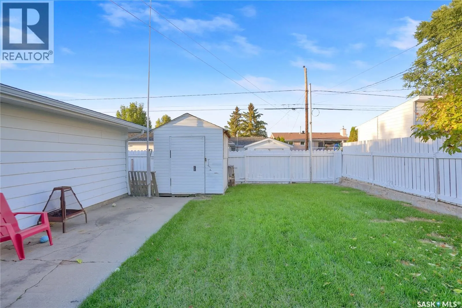 972 SIMCOE STREET