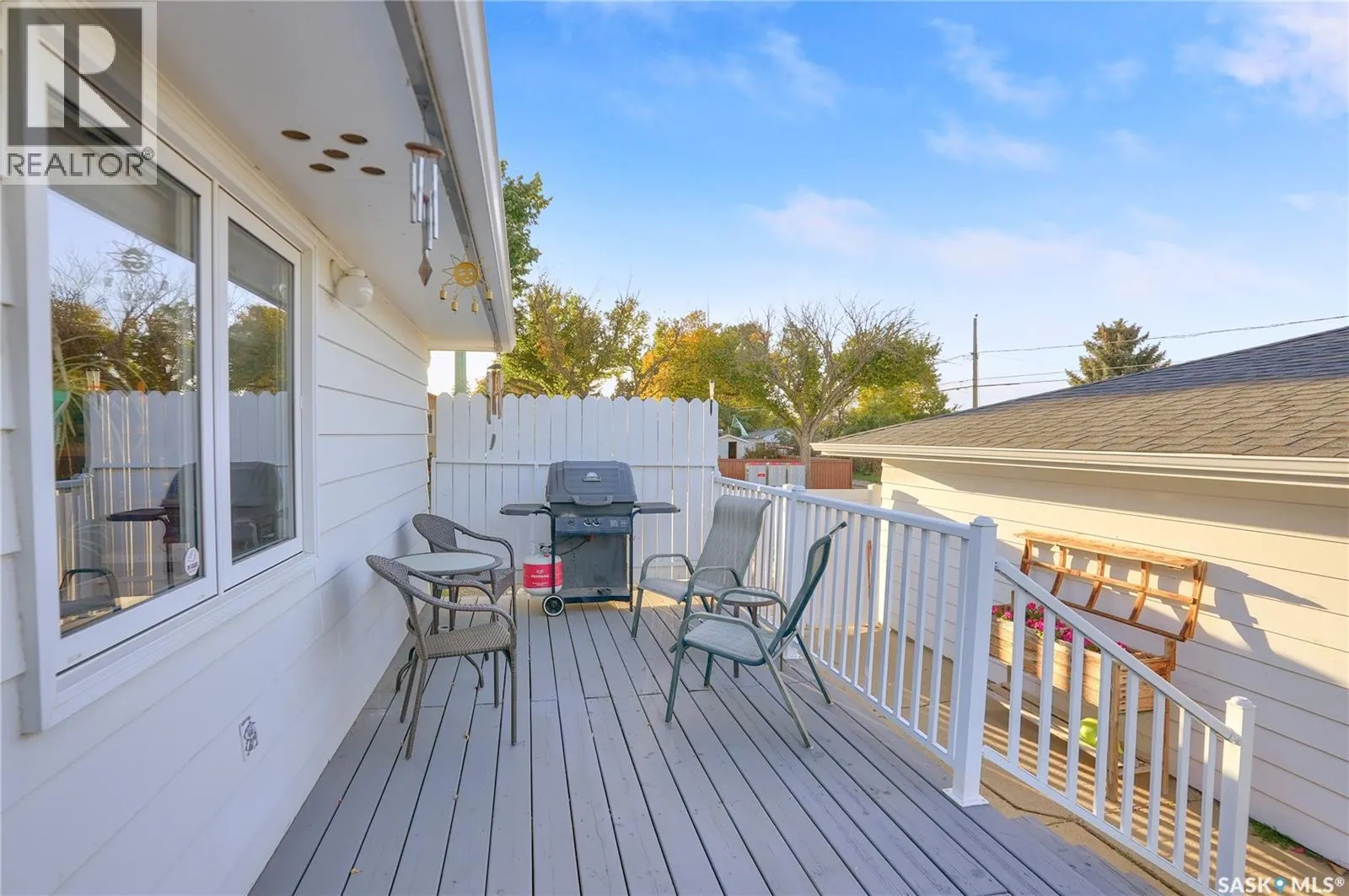 972 SIMCOE STREET
