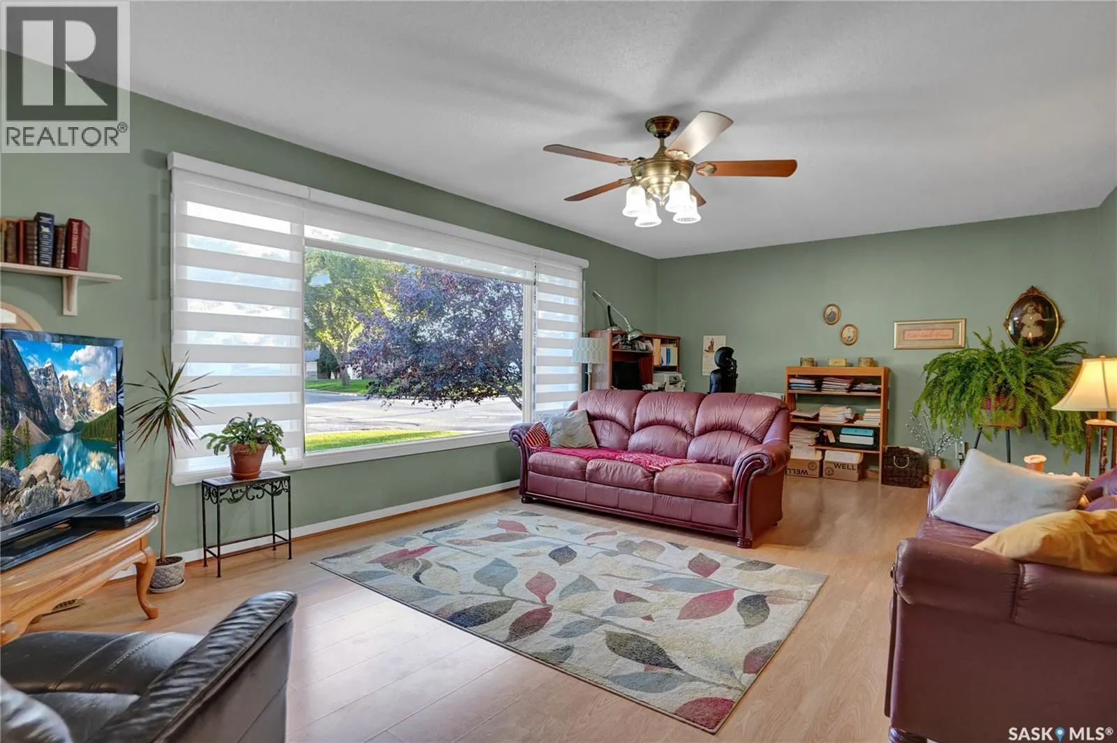 972 SIMCOE STREET